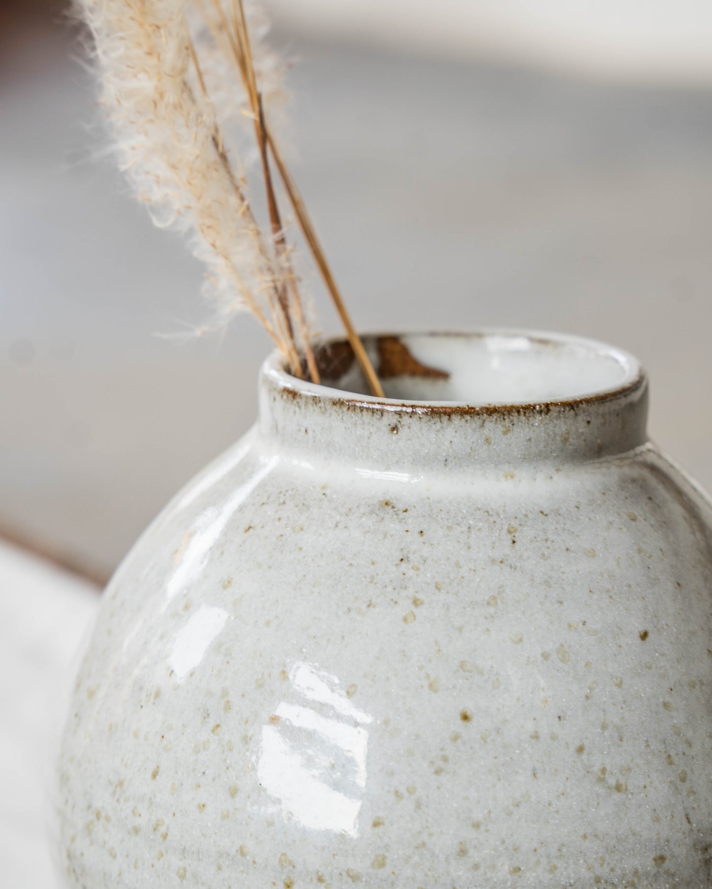 Stone White Moon Jar | M