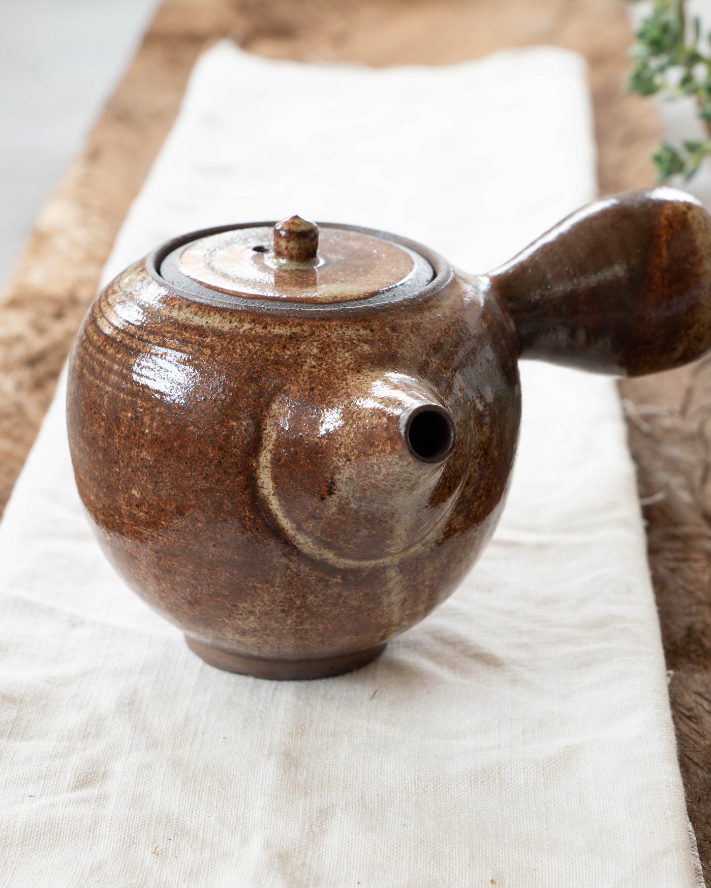 Ochre Teapot | L