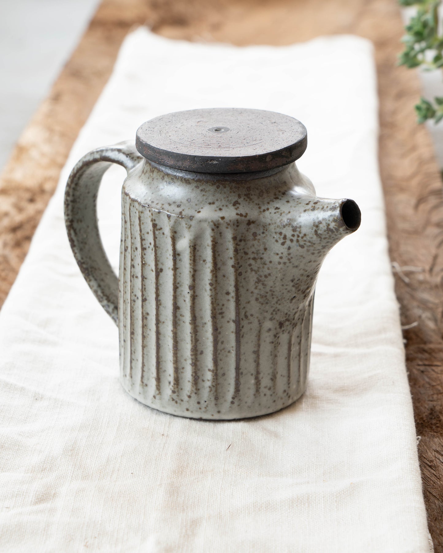Storm Gray Teapot | L