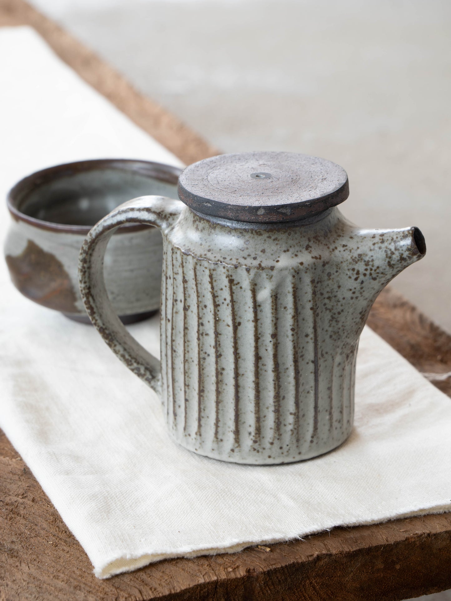 Storm Gray Teapot | L