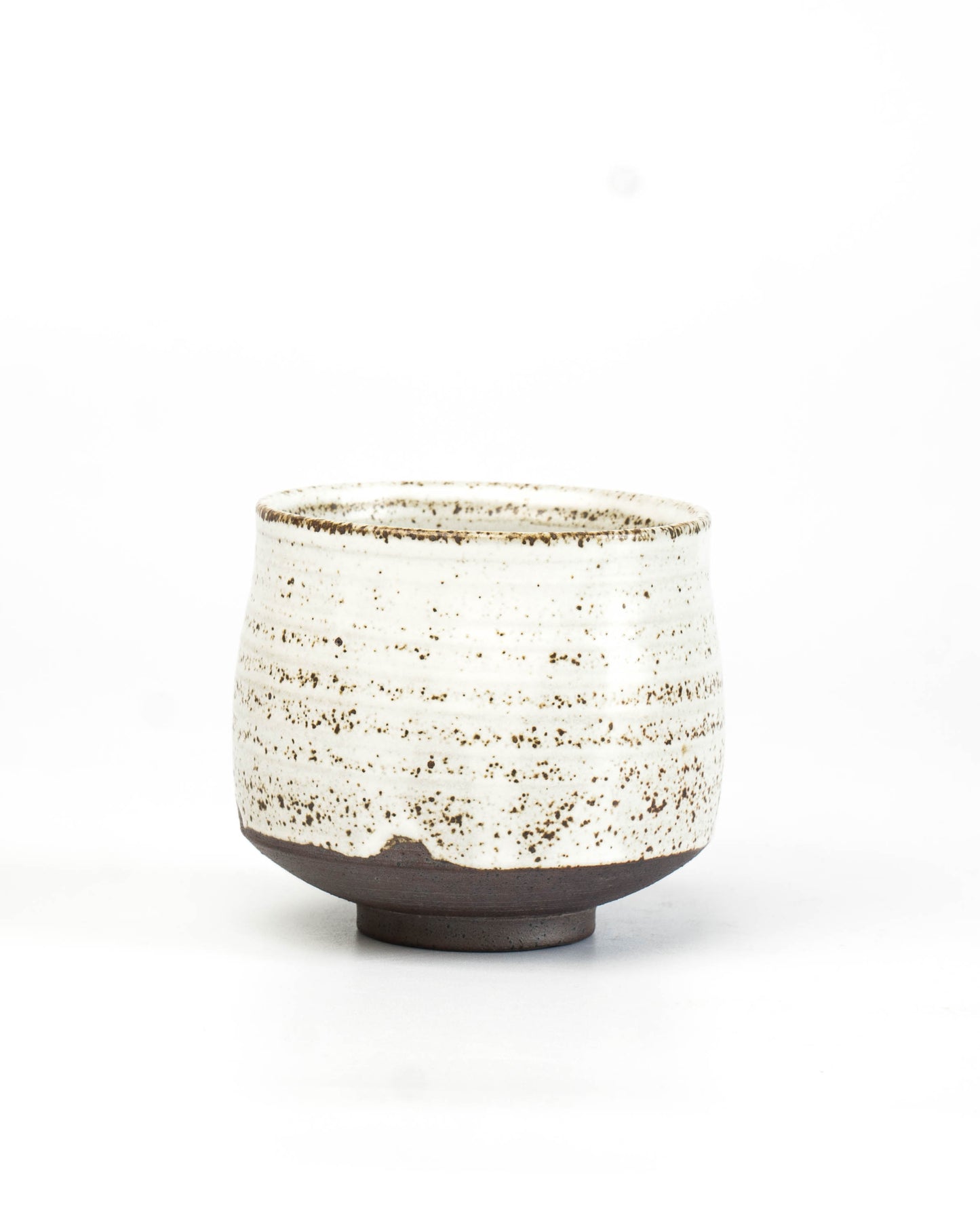 Stone White Yunomi | M
