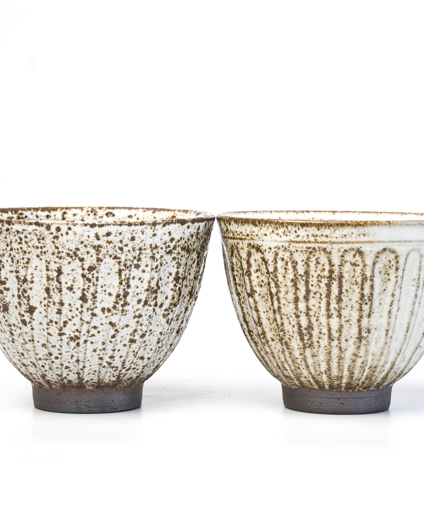 Stone White Yunomi | M
