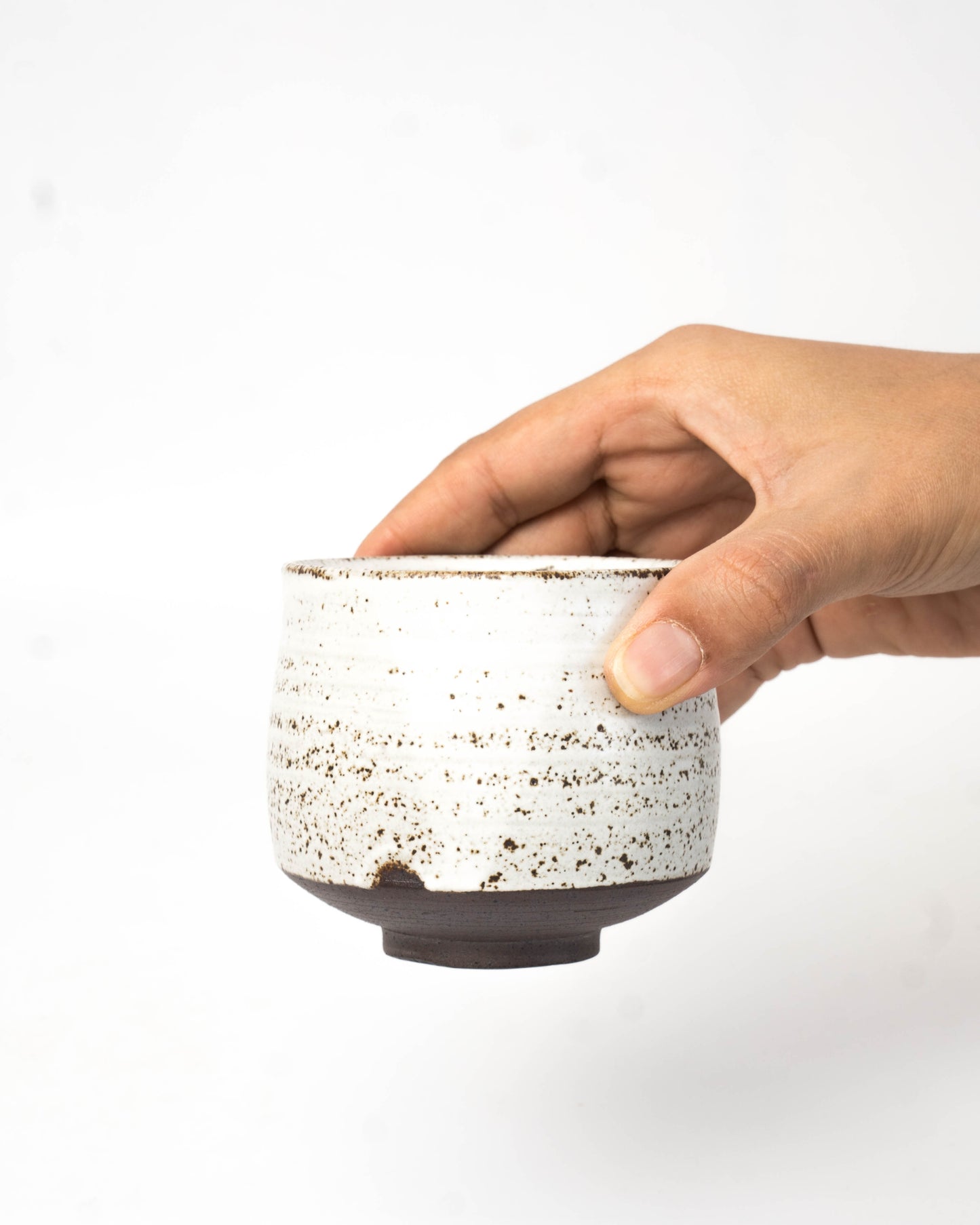 Stone White Yunomi | M
