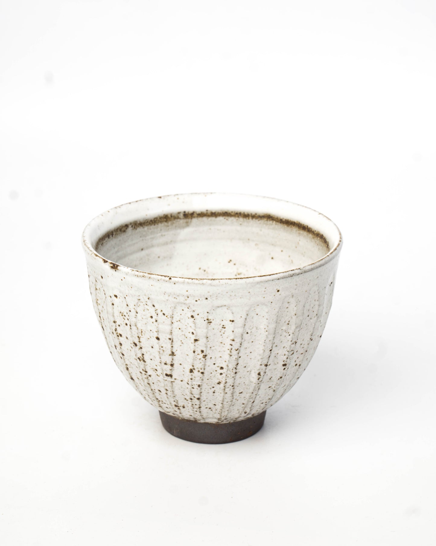 Stone White Yunomi | M