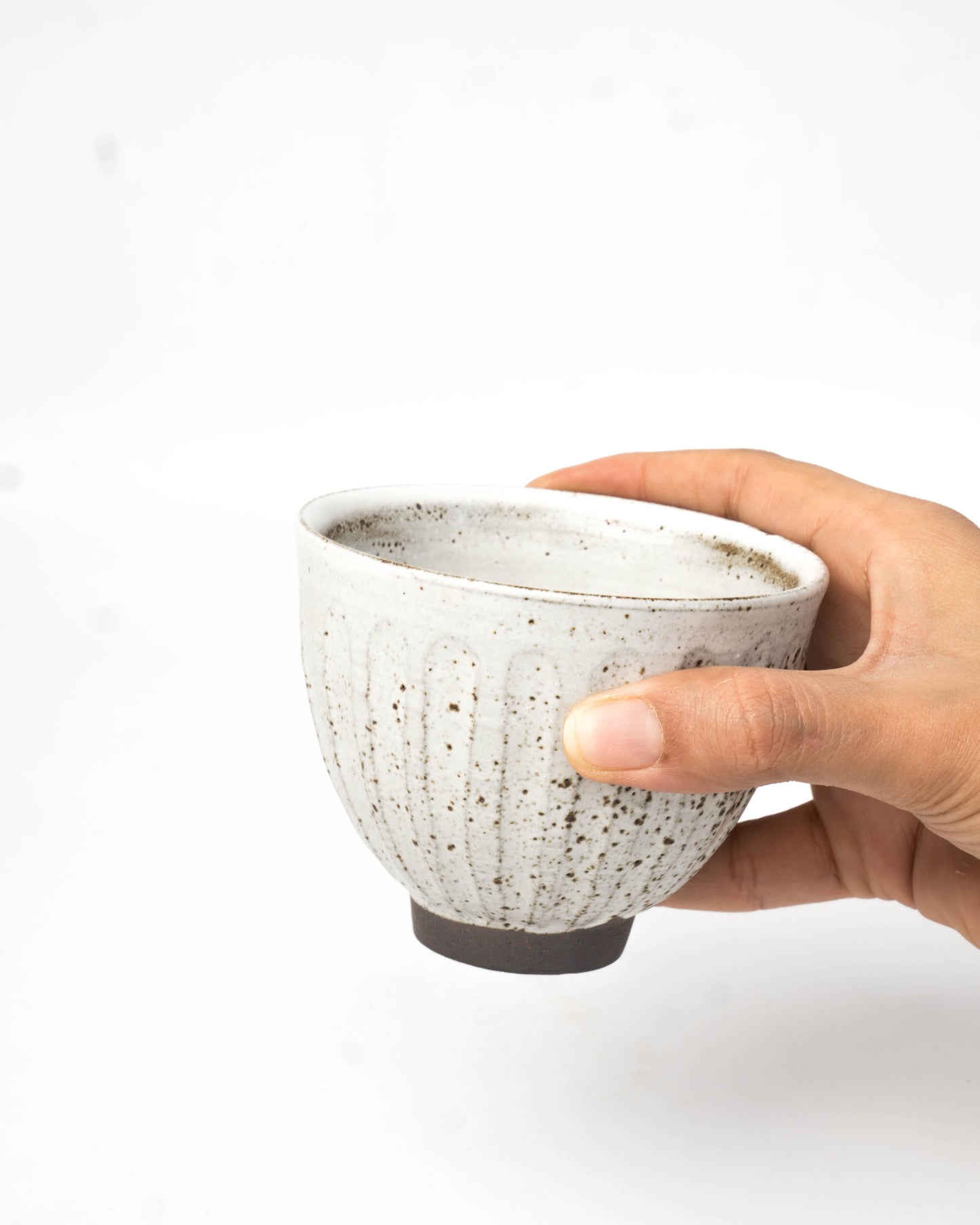 Stone White Yunomi | M