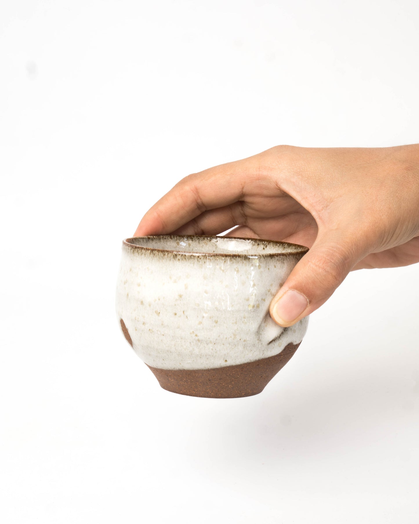 Stone White Yunomi | M