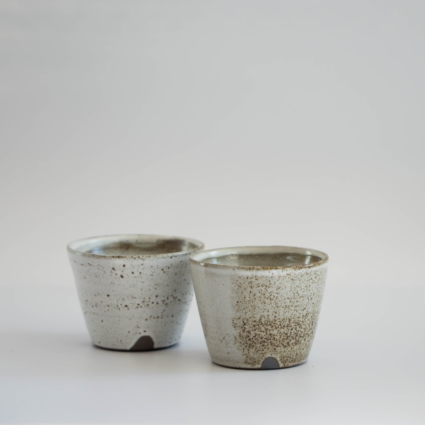 Stone White Yunomi | M