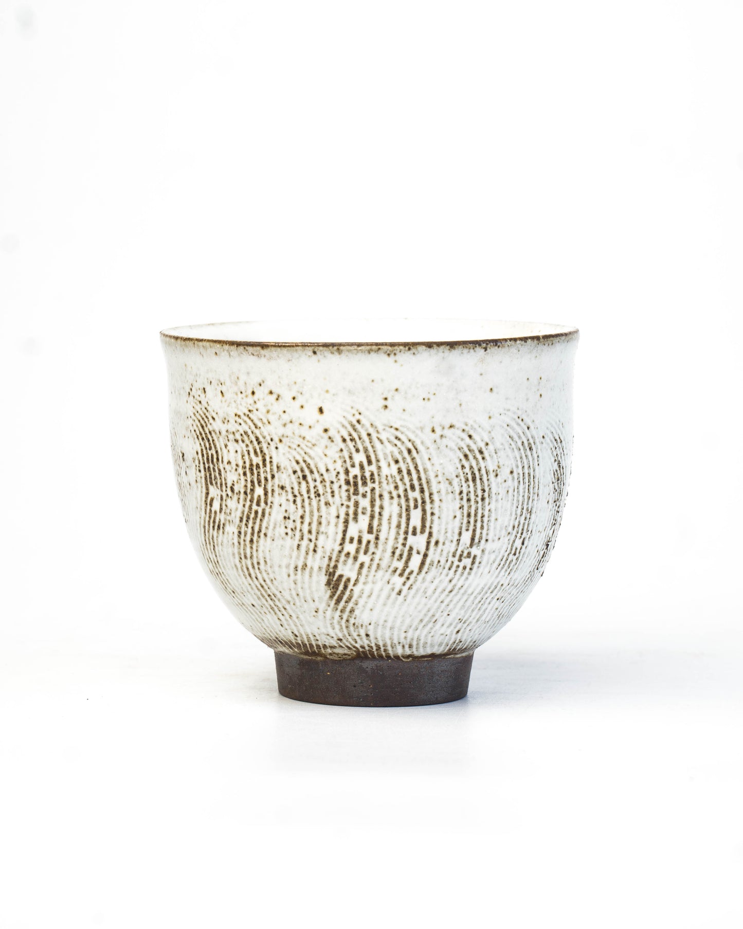 Stone White Yunomi | M
