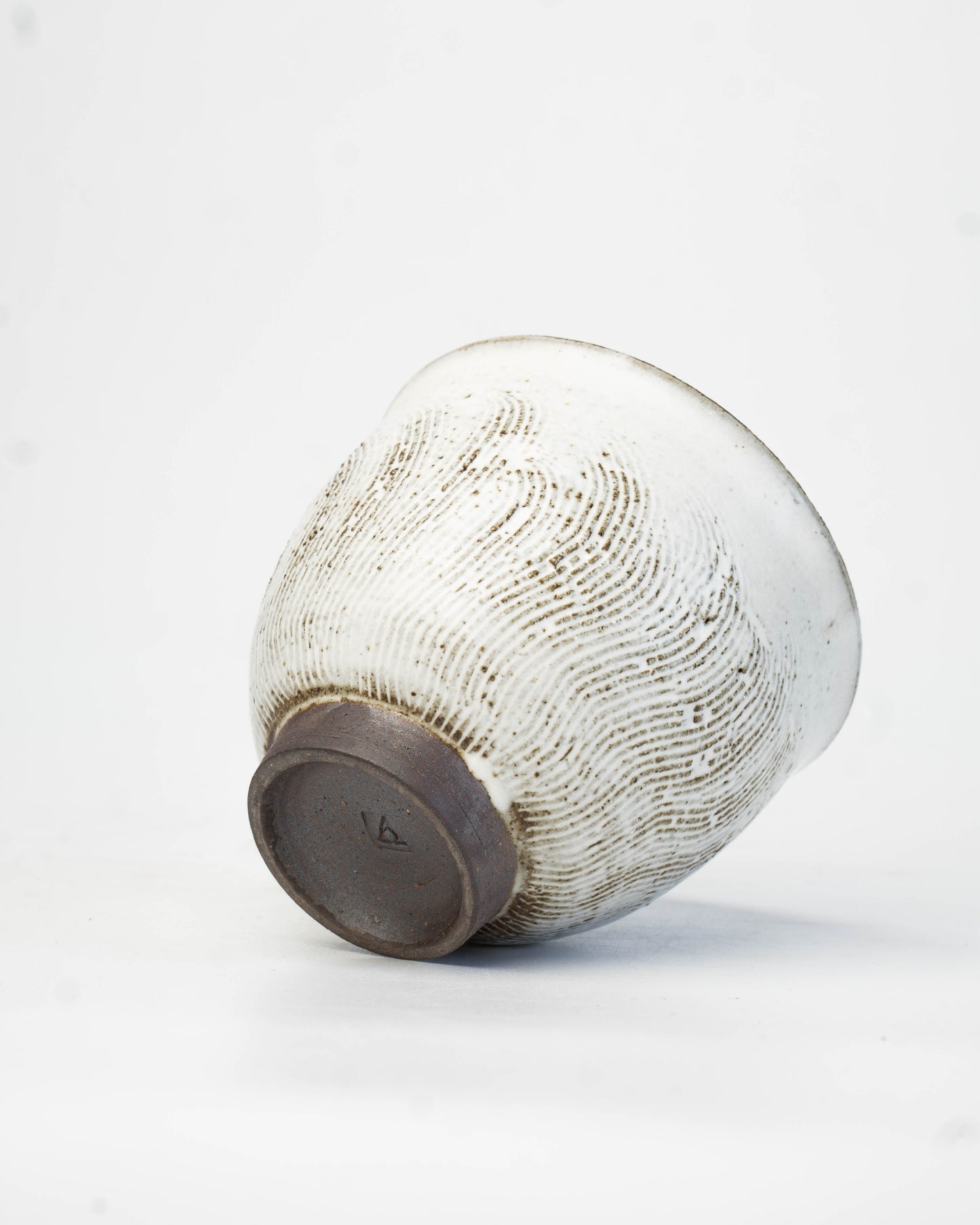 Stone White Yunomi | M