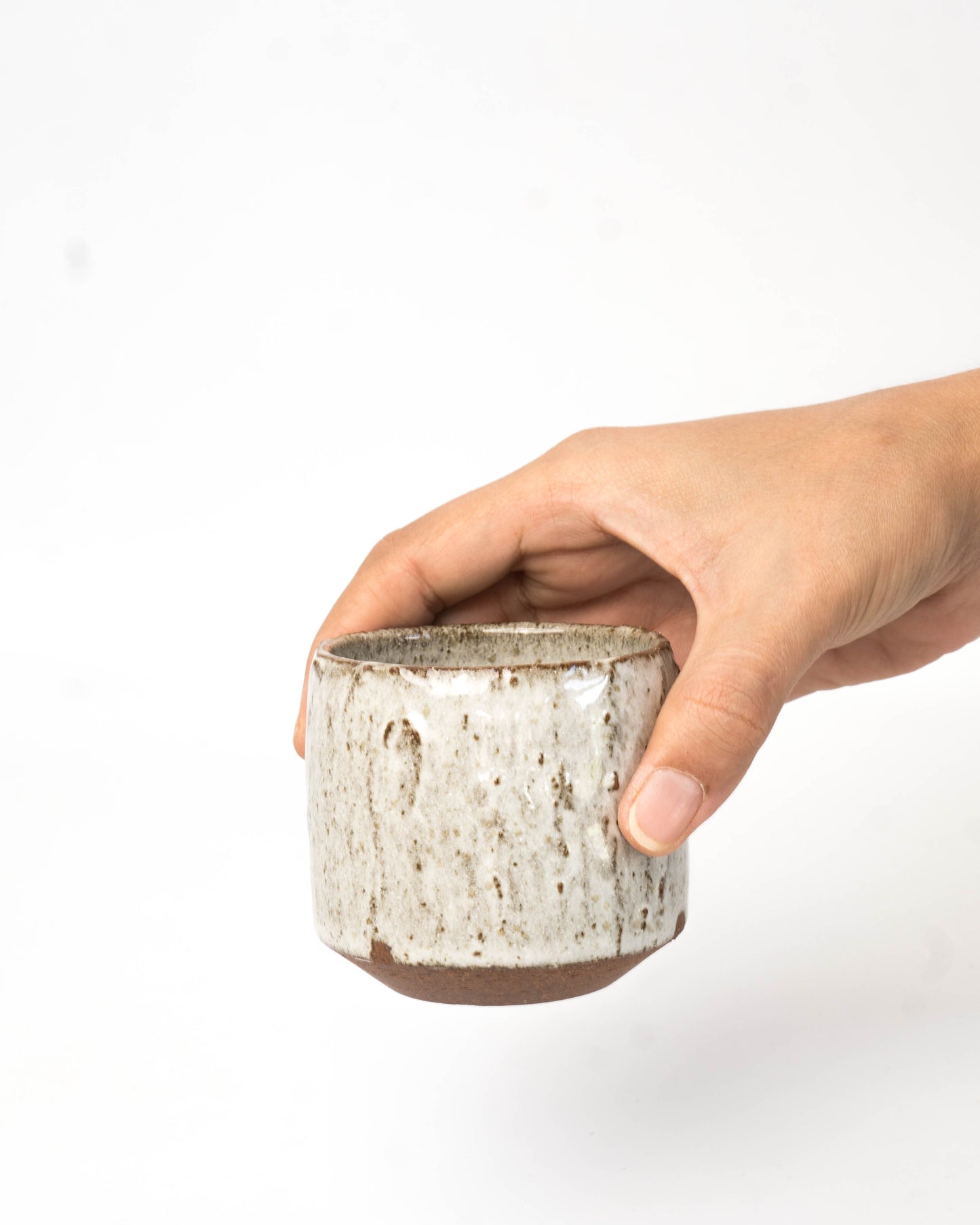 Stone White Yunomi | M