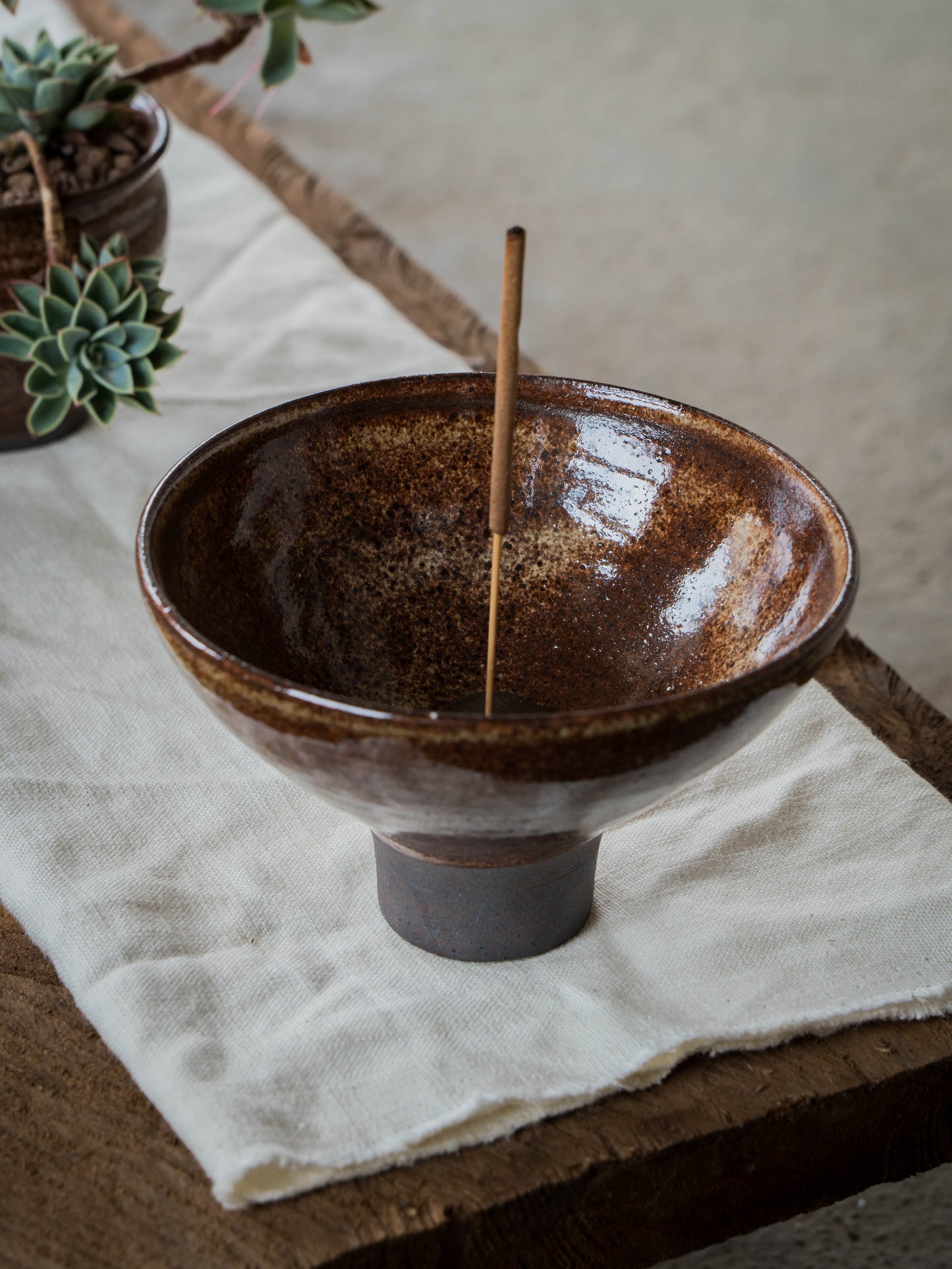 Ochre Incense Bowl | M
