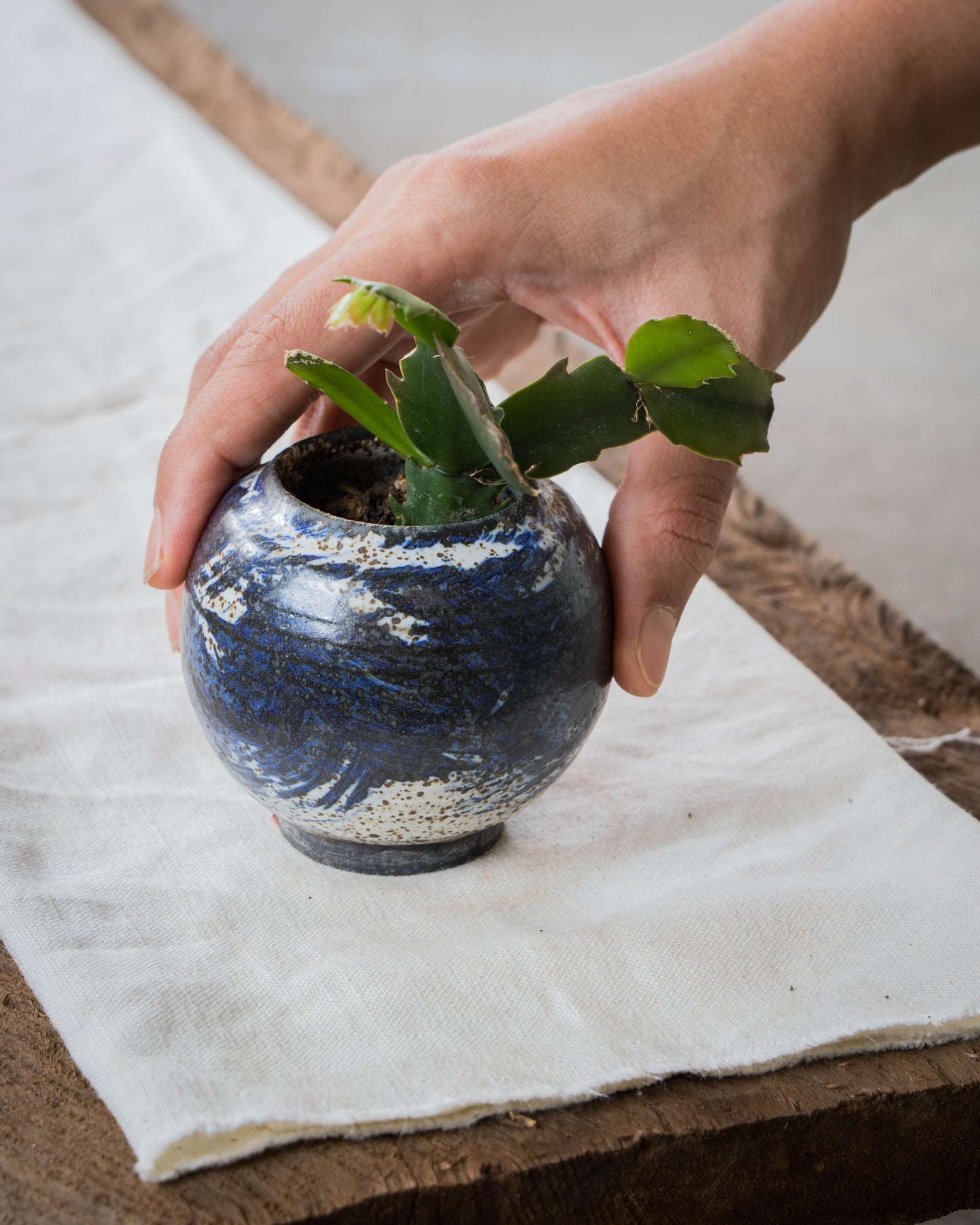 Stone White Plant Pot | S