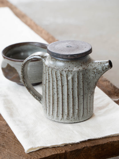 Storm Gray Teapot | L