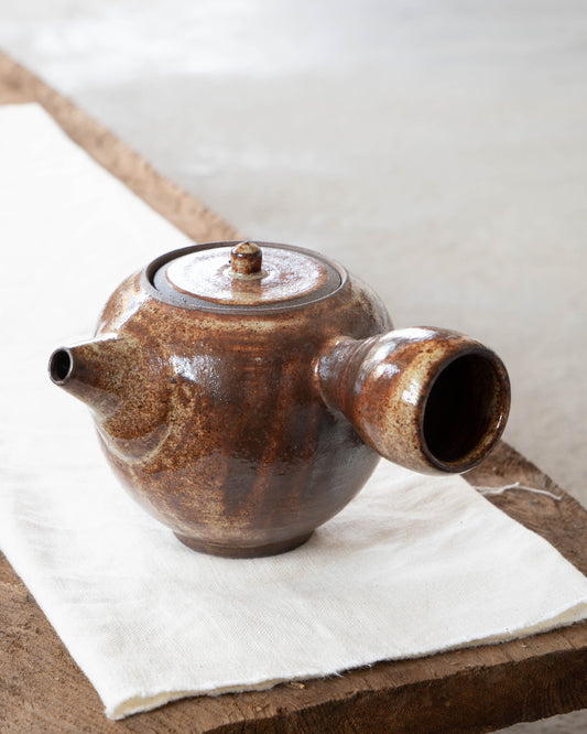 Ochre Teapot | L