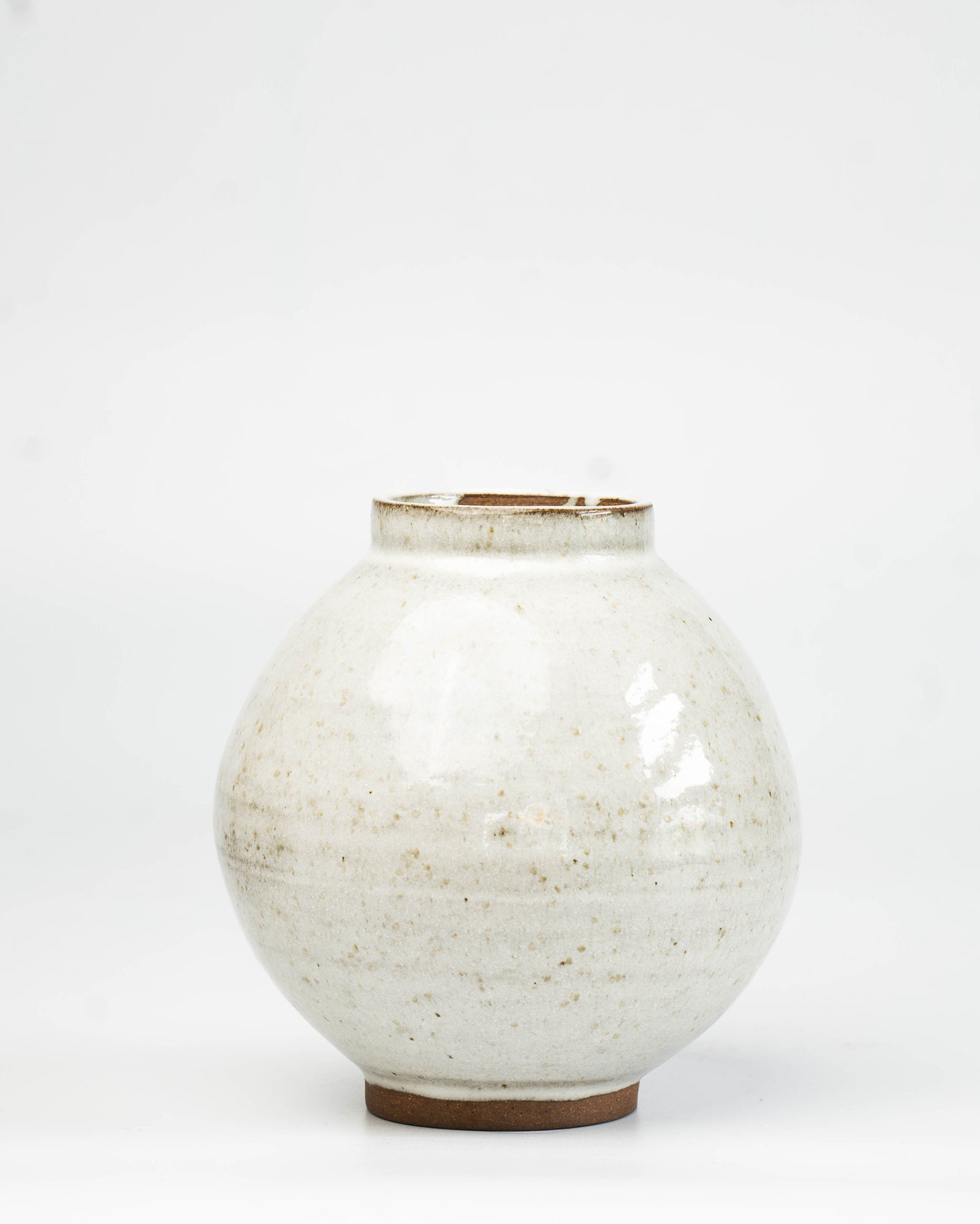Stone White Moon Jar | M