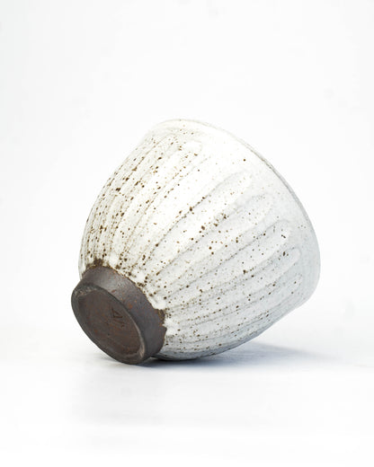 Stone White Yunomi | M