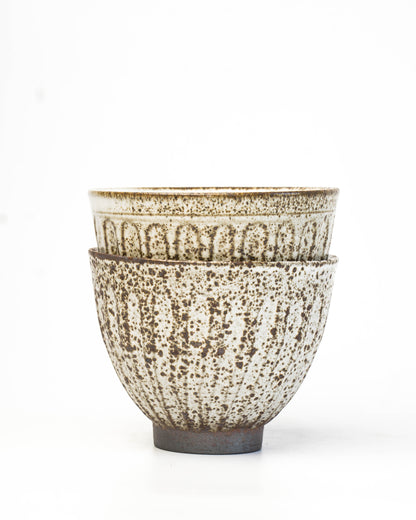 Stone White Yunomi | M