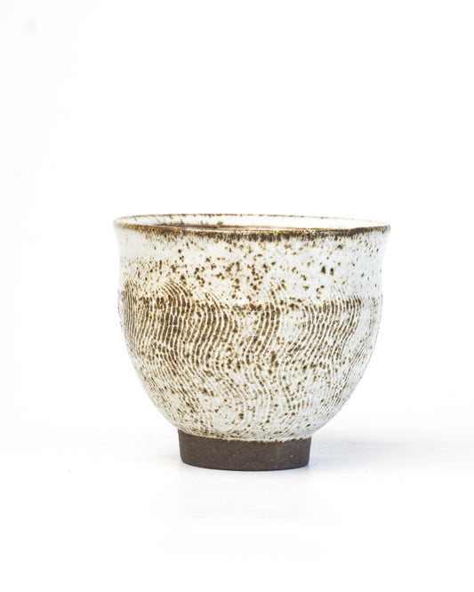 Stone White Yunomi | M